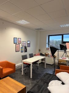 Unit 4, Stoneacre, Knaresborough, Industrial / Industrial/Logistics / Industrial / Storage / Investment - Industrial / Investment - Office / Light Industrial / Warehouse / Industrial / Warehouse For Sale - Podcast room x2.jpg