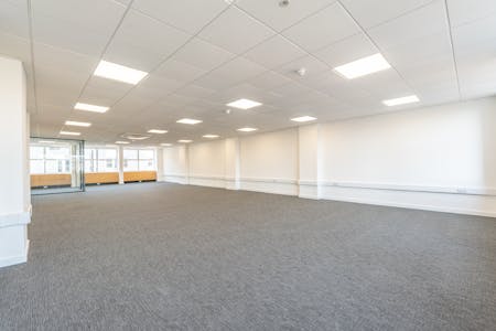 Hyperion House, 100-101 Queens Road, Brighton, Office To Let - DSC08547.jpg