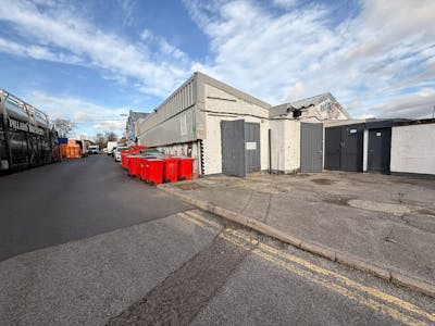 Unit 22A Ravenswood Industrial Estate, London, Industrial To Let - WhatsApp Image 20251114 at 155349_a154ccba.jpg