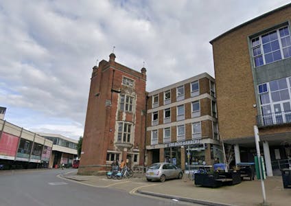 Old Cloth Hall, North Street, Guildford, Retail To Let - external.png