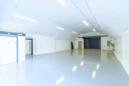 Arch 451, Andre Street, London, Industrial To Let - 583A5792-HDR - Edited.jpg
