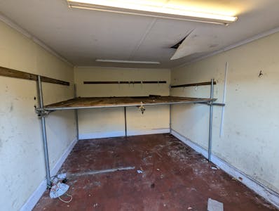 145 St. Albans Road, Watford, Retail To Let - PXL_20251211_111741562.jpg