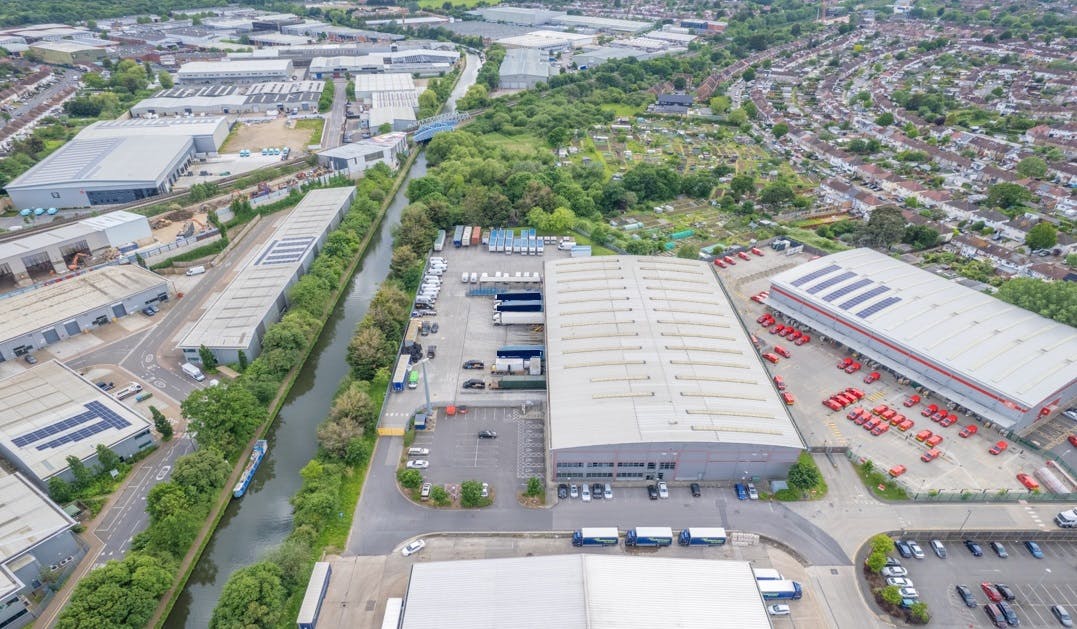 Industrial Unit in Greenford - photo 3