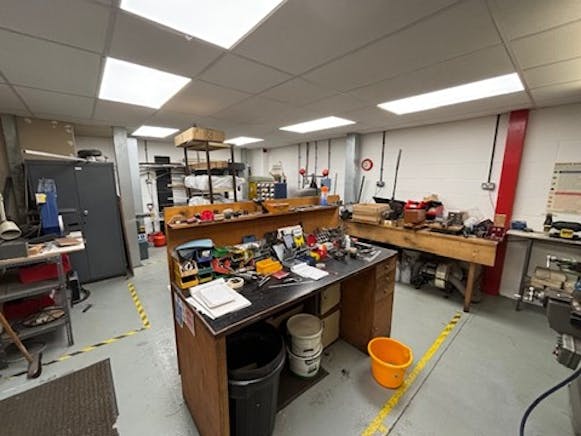 Unit 6 Rutherford Road, Basingstoke, Industrial To Let / For Sale - 6RCPicture18  05 11 2025.jpg