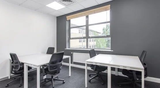 Office in Fearnhead - photo 4