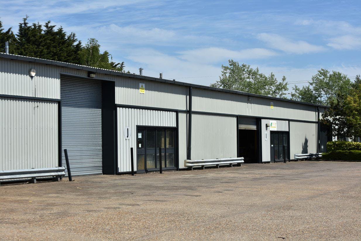 Industrial Unit in Corby - photo 4