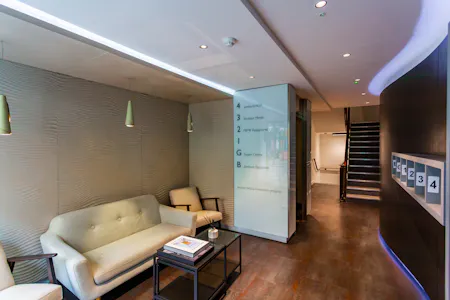 Shelana House, 31 Eastcastle Street, London, Office For Sale - HLP_T_260630_3004.jpg
