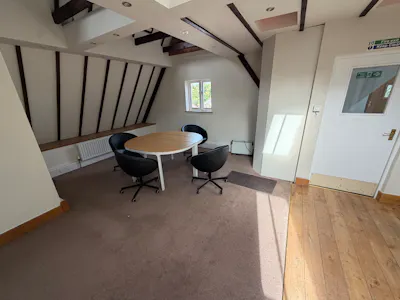 2nd Floor Office, Sutton Coldfield, Office To Let - Photo 03-09-2026, 15 22 13.jpg