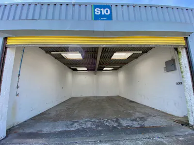 Unit S10, Newport Business Centre, Newport, Industrial To Let - S10 02.jpg