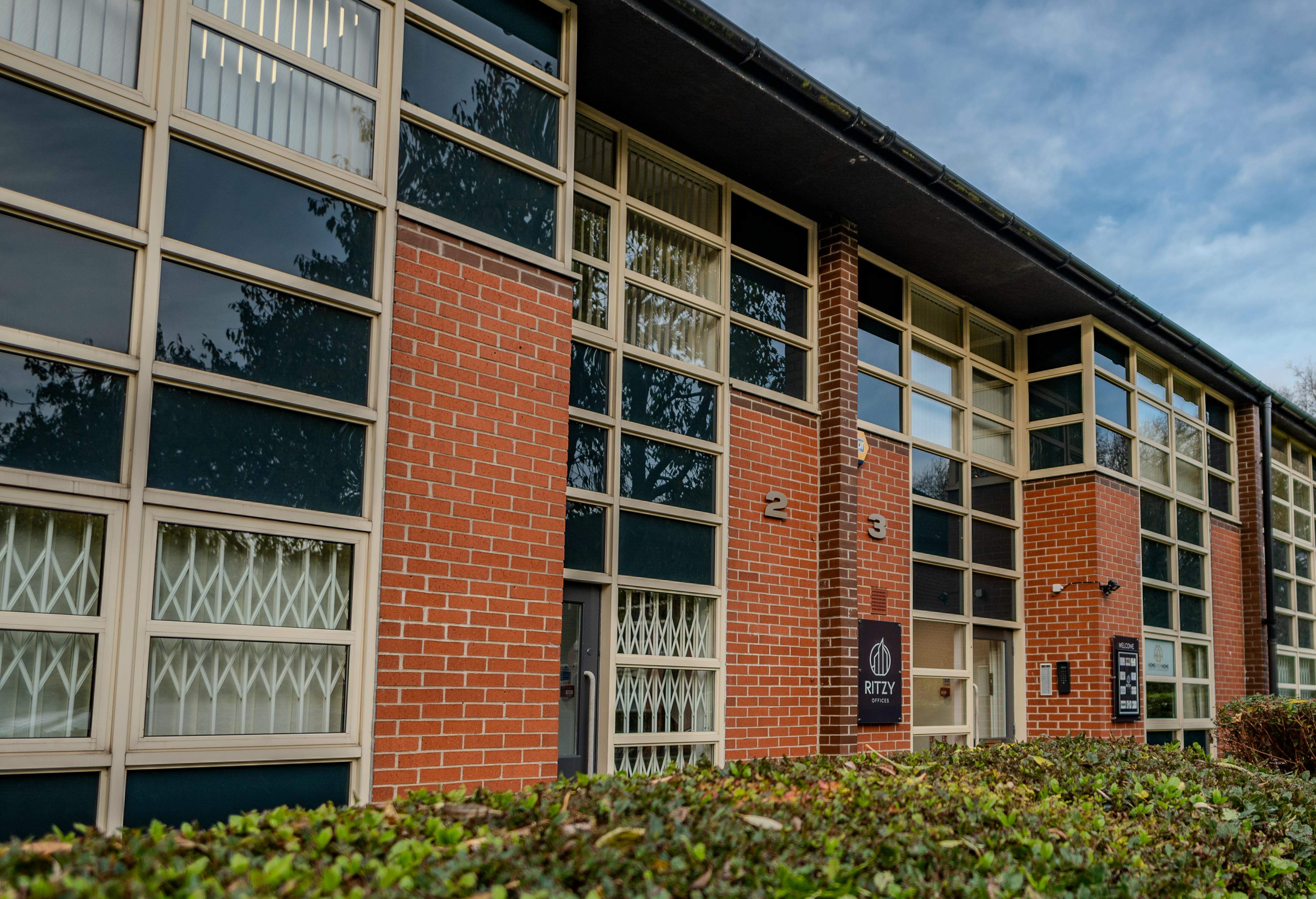Ritzy Offices, 2-3 Dorcan Business Village, Murdock Road, Swindon, Office To Let - 20231109-237_2.png