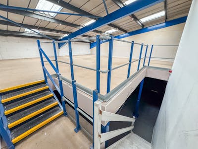 Heathway Industrial Estate, 13 Manchester Way, London, Industrial To Let - IMG_5414.jpg