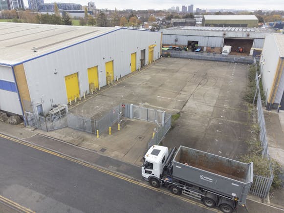 Globe House, West Links, Alperton, Industrial / Warehouse To Let - 3.jpg