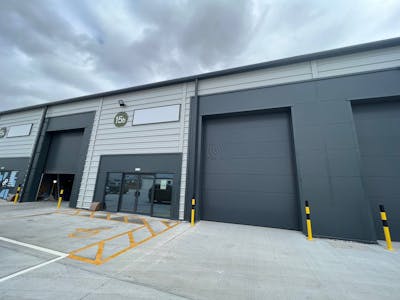Unit 15b, Roscommon Way, Canvey Island, Industrial To Let - pic 1.jpg