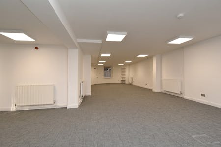 76 George Street, Edinburgh, Office To Let - Resized office.jpg