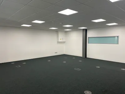 Ceme, Marsh Way, Rainham, Office / Serviced Office To Let - IMG_0389.jpg