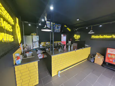 179 School Lane, Manchester, Restaurant / Cafe / Takeaway Lease Assignment / For Sale - 20230503_133153.jpg