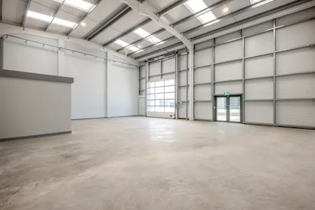 Buntsford Business Centre, Bromsgrove, Industrial/Logistics / Investment For Sale - Buntsford Business Centre  Unit 53.jpg