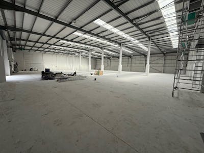 Unit D Valley Park, Watford, D2 (Assembly and Leisure) / Industrial / Leisure / Light Industrial / Warehouse To Let - 5.jpg