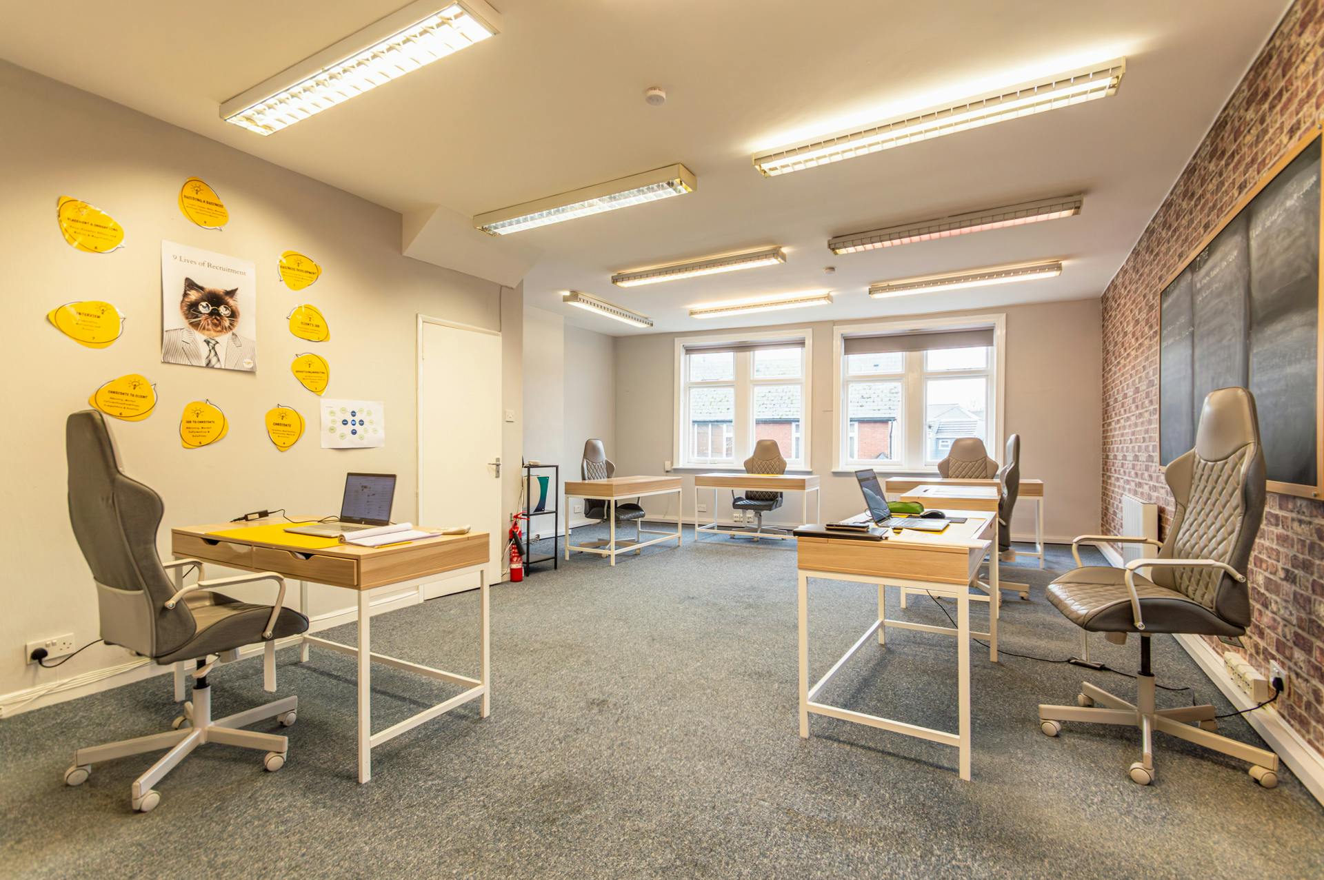 Office in Bournemouth - photo 2