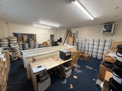 Unit 12, Sandhurst, Canvey Island, Industrial To Let - WhatsApp Image 2026-02-02 at 16.58.41.jpeg