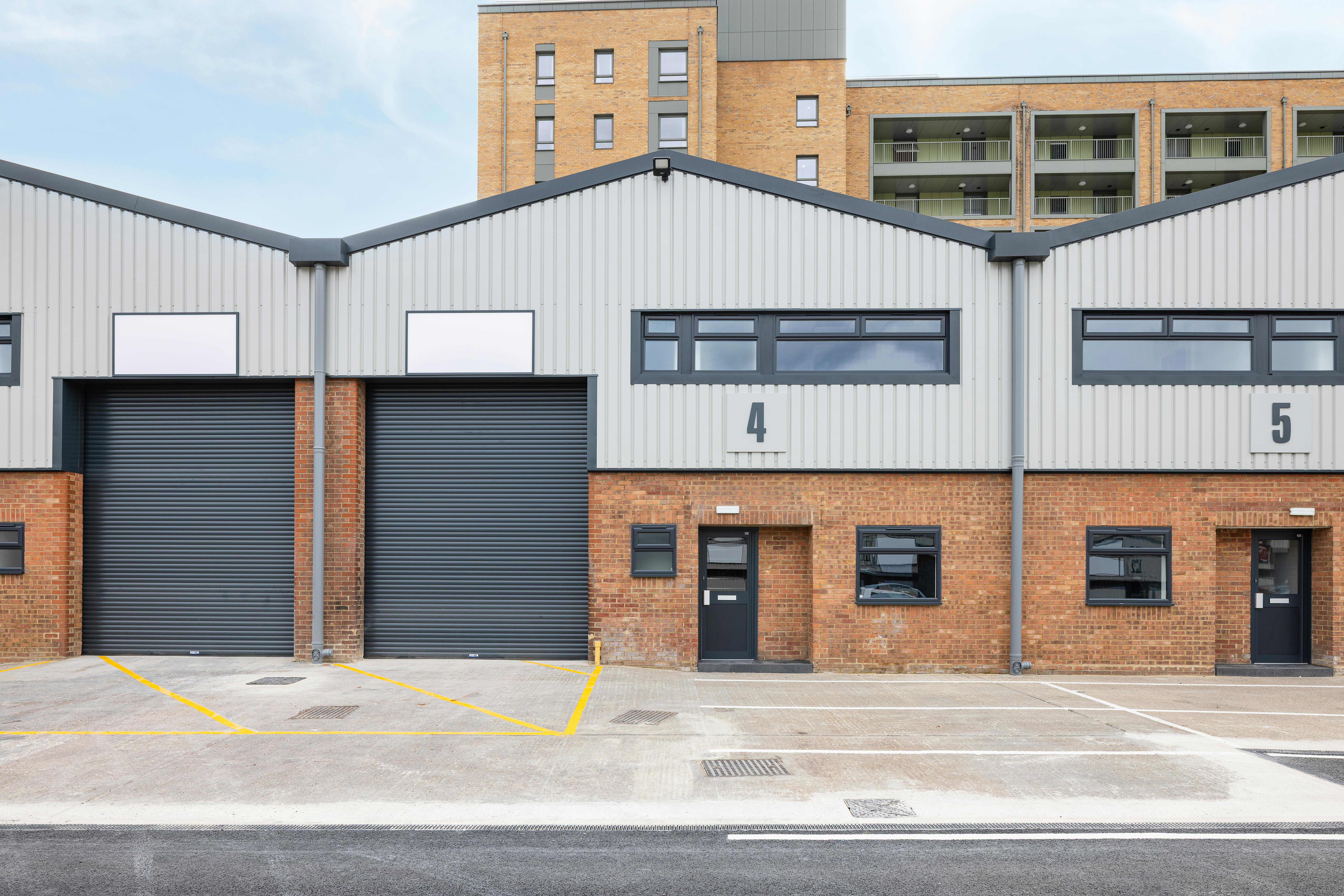 Industrial Unit in Tottenham - photo 4