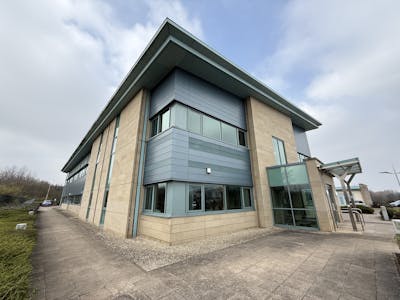 Kestrel House, Peel Avenue, Wakefield, D1 (Non Residential Institutions) / Office / Other To Let / For Sale - Kestrel House front