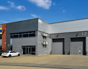 Unit 11 Quadrant Court, Dartford, Industrial To Let - Dartford - Quadrant Court 11 front.jpg