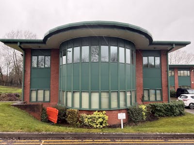First Floor, Unit 8 Ridgeway Office Park, Petersfield, Business Park / Office For Sale - Photo 13-01-2026, 12 32 46.jpg