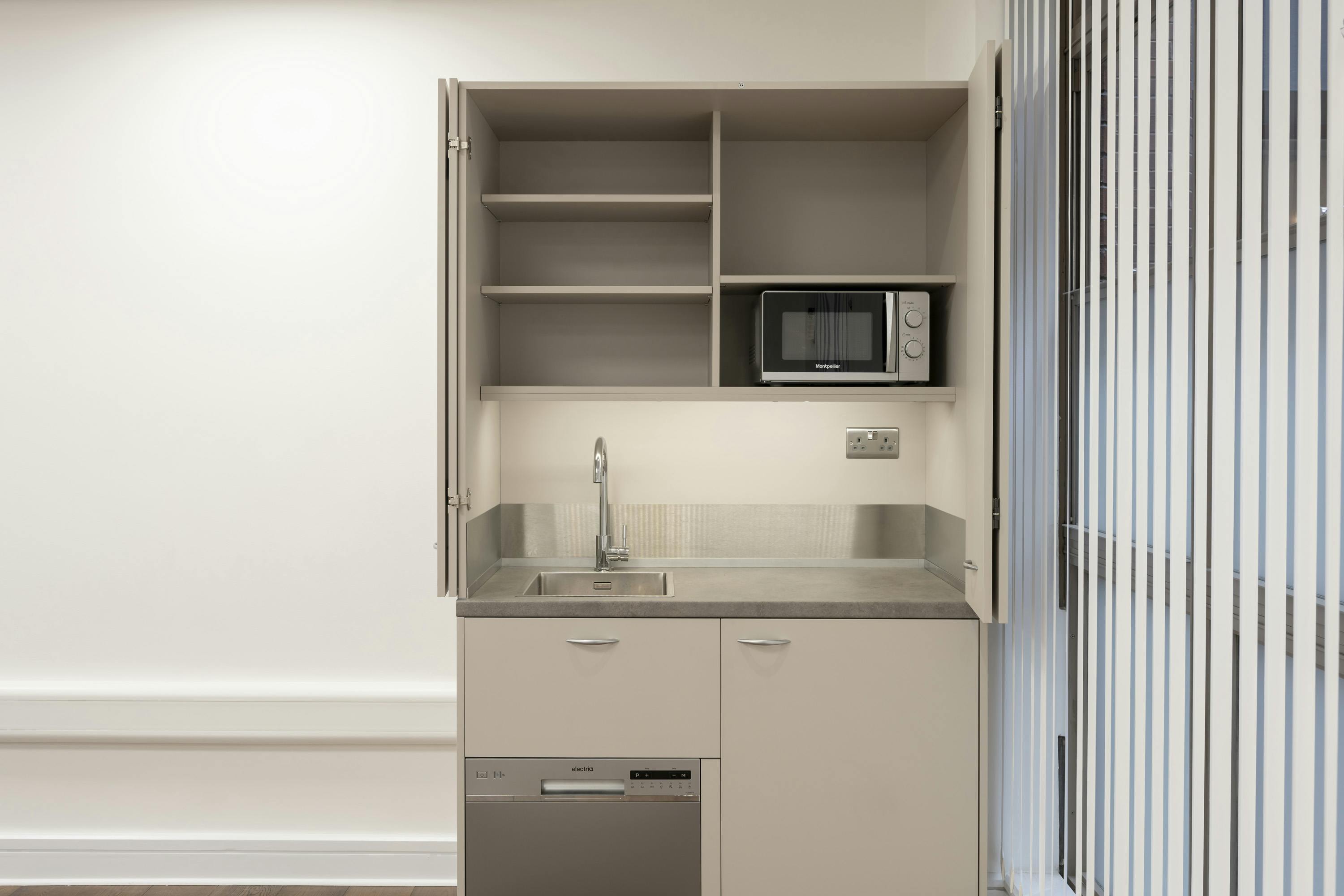 55 Park Lane, London, Offices To Let - Kitchenette 2.jpg