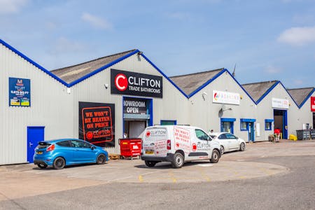 Unit 6, Manchester Trade Park, Oldham Road, Manchester, Industrial To Let - HLP_R_240509_5016.jpg