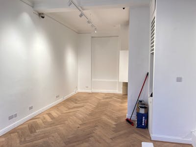 48 Chalcot Road, London, Office / Retail To Let - 20251027_161121663_iOS.jpg