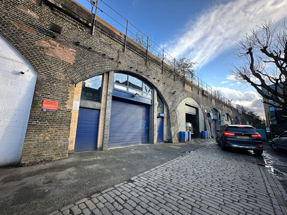 Arch 186 Hercules Road, Waterloo, Waterloo, Industrial / Leisure / Offices To Let - 20260216_151409746_iOS.jpg