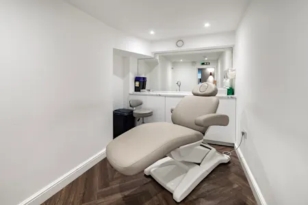 79 Westbourne Park Road, London, Retail / High Street Retail To Let - 79 westbourne pk rd-9995.jpg