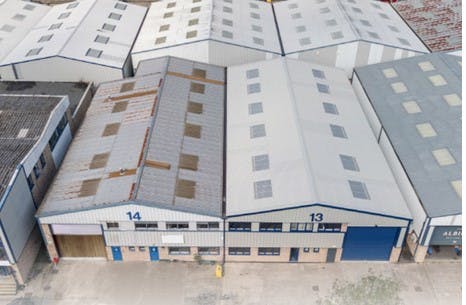 Industrial Unit in London - photo 4