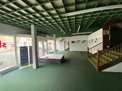 Substantial Retail Showroom To Let in Newcastle, Newcastle upon Tyne, Retail / Trade Counter / Showroom To Let - Page 4.1.JPG