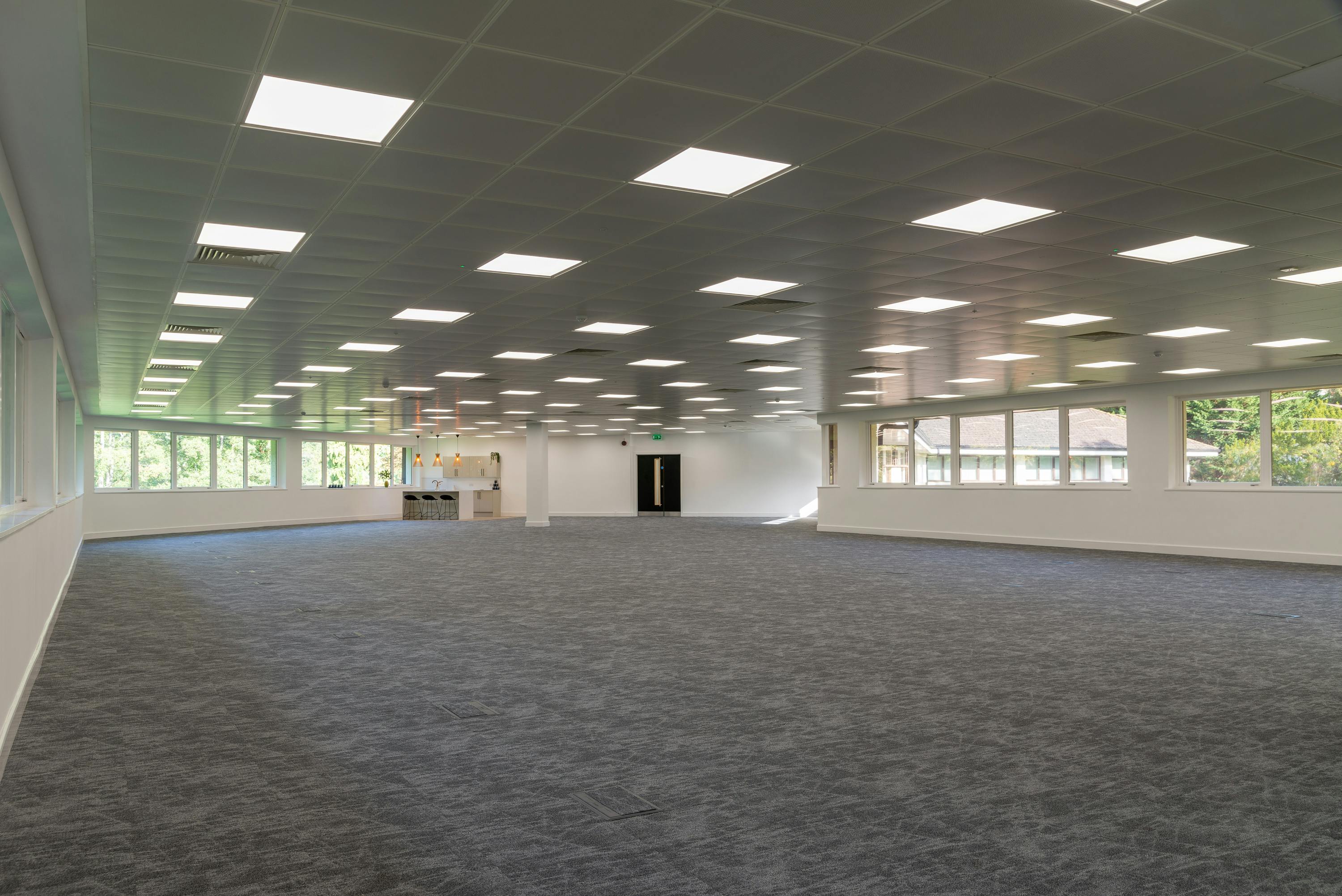 Office in Hedge End - photo 2