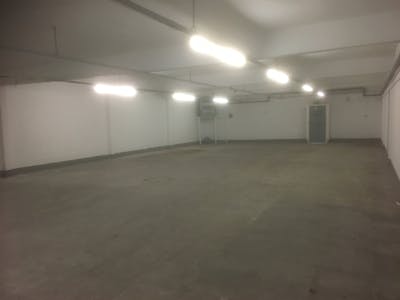 Unit 3B Crown Centre, Macclesfield, Industrial/Logistics / Other To Let - IMG_4850.JPG