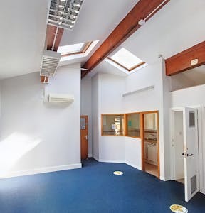 Modern Clapham Office Space, Unit 13, London, Residential For Sale - Abbeville 9