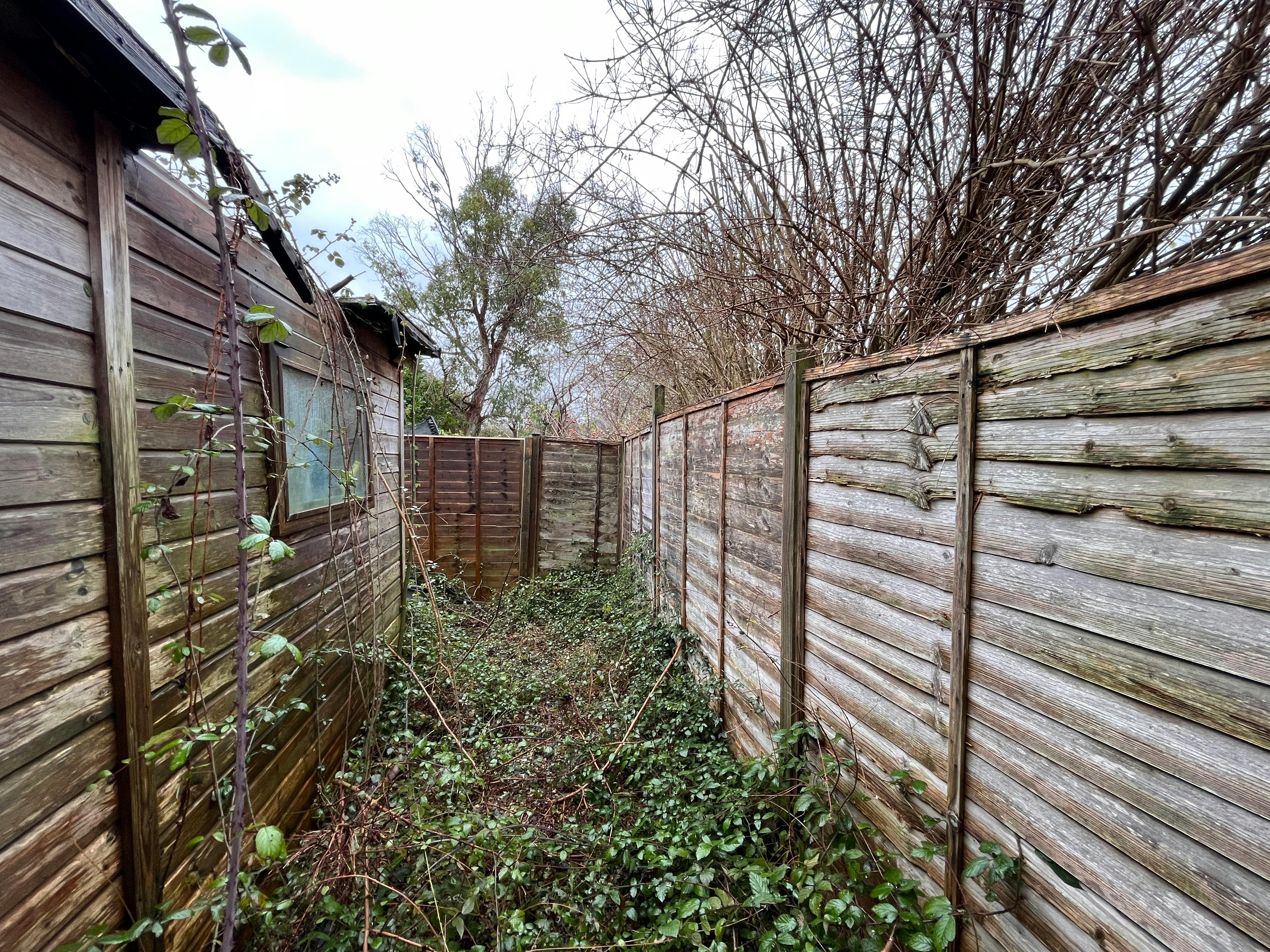 10A Weston Road, Aylesbury, Development / Investment / Offices / Retail For Sale - Image (11).jpg