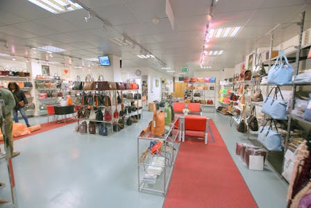 71-73 Hackney Road, London, Retail To Let - DSC03333.png