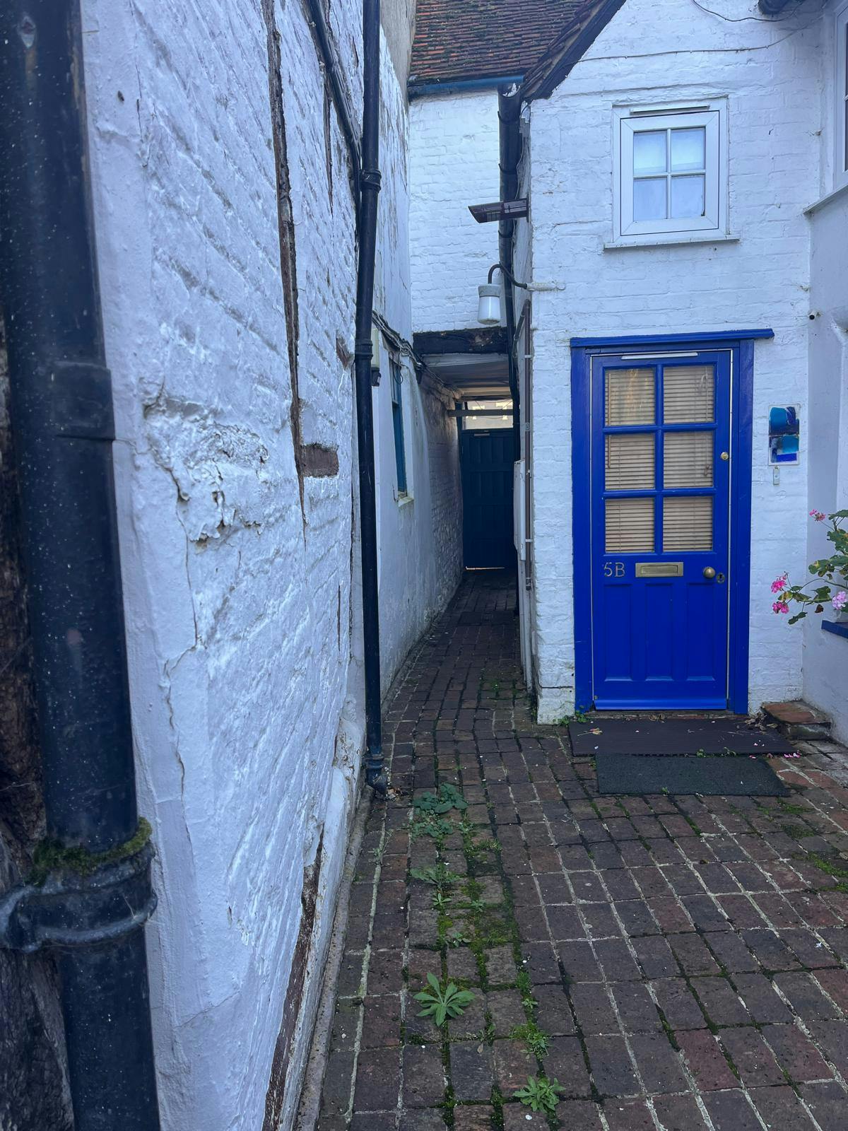 5 Buttermarket, Thame, Offices To Let - WhatsApp Image 20251027 at 165309_c1cd262e.jpg