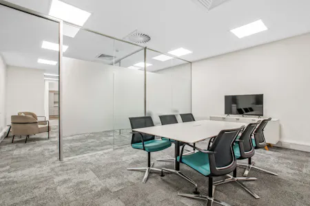 9 Kingsway, London, Office To Let - DSC05246.jpg