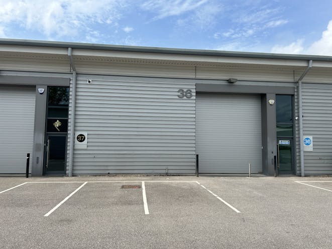 Unit 36 Estart, Easter Park, Aldermaston, Warehouse & Industrial To Let - IMG_5114.jpg