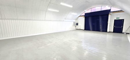 Arch 206, Barnardo Street, London, Industrial To Let - 20260501_180429 - Edited.jpg