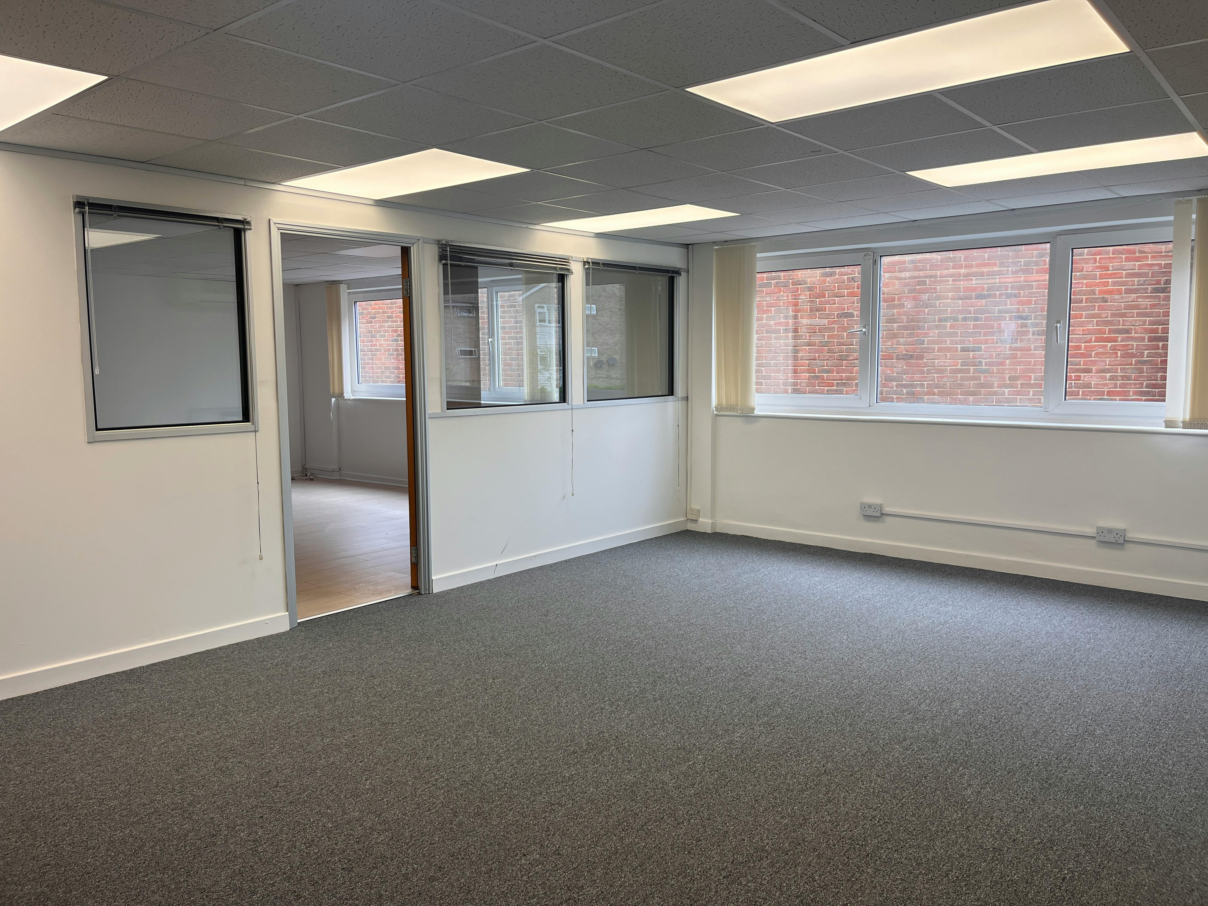 Merritt House, Amersham, Offices To Let - 20260617_152730074_iOS.jpg