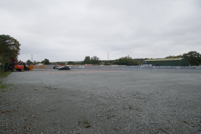 Theydon Business Park, Epping To Let - P1060056.JPG