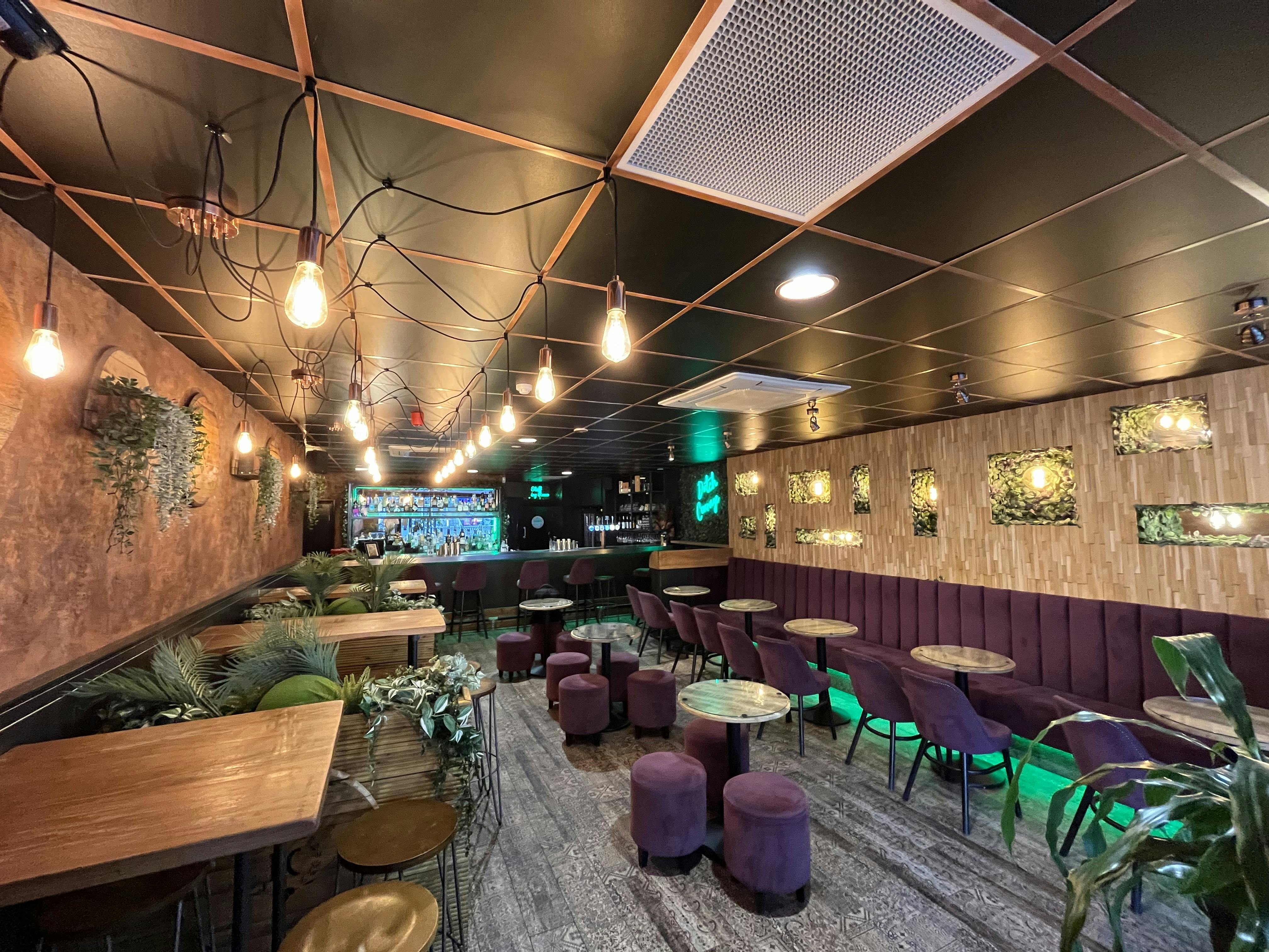 19C School Road, Sale, Restaurant / Retail Lease Assignment - IMG_7697.JPG