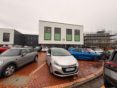 18-19 Aviation Way, Southend-on-Sea, Office To Let - IMG20251119WA0012.jpg