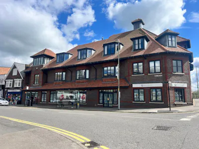 Ground Floor Office, 5 Chalfont Court, Amersham, Office To Let - WhatsApp Image 2026-04-20 at 12.2.jpeg