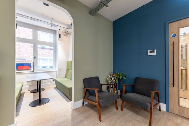 17-18 Great Pulteney Street, London, Office Lease Assignment - 17 to 18 great pultney street 3383 office7.jpg